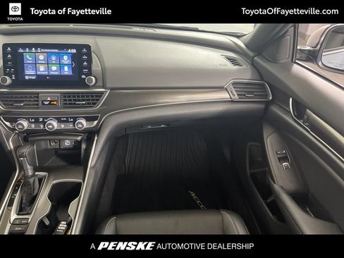 Used 2022 Honda Accord Sport image 18