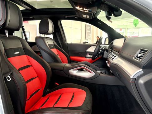 Used 2024 Mercedes-Benz GLE 63 AMG S image 17