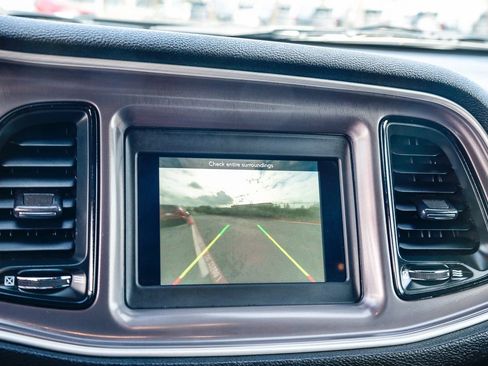 Used 2022 Dodge Challenger SXT w/ Blacktop Package image 29