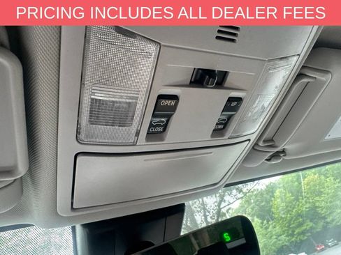 Used 2016 Toyota RAV4 Limited FWD image 8