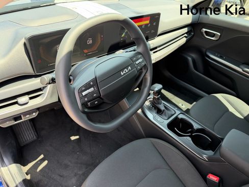 New 2026 Kia K4 FWD image 11