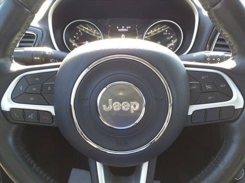 Certified 2019 Jeep Compass Latitude AWD/4WD image 19