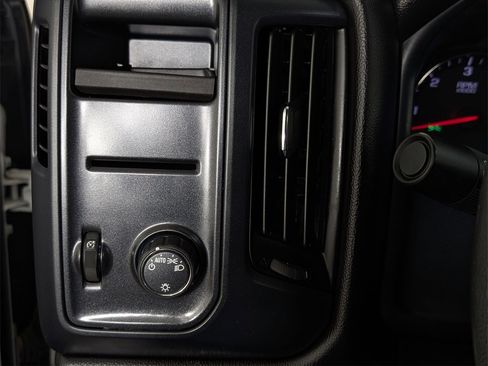 Used 2018 Chevrolet Silverado 1500 Custom w/ Texas Edition image 14