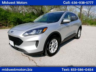 Used 2020 Ford Escape SE image 1