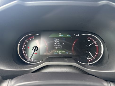 Used 2025 Toyota RAV4 LE FWD image 21