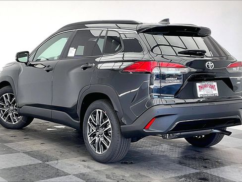 New 2026 Toyota Corolla Cross XLE image 2