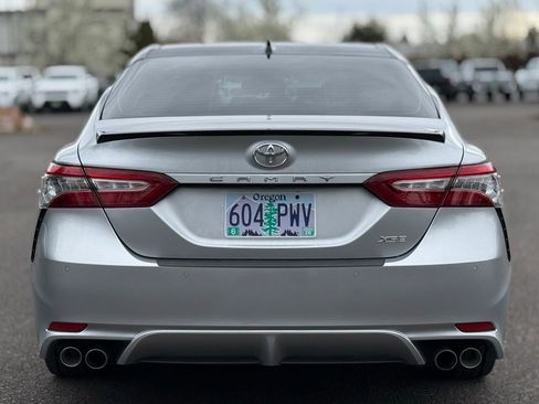 Used 2018 Toyota Camry XSE w/ Driver Assist Package image 4
