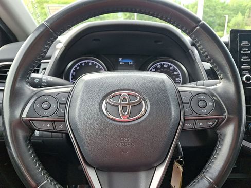 Used 2023 Toyota Camry SE FWD image 17