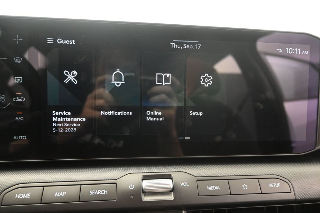 Used 2025 Kia K4 EX FWD image 24