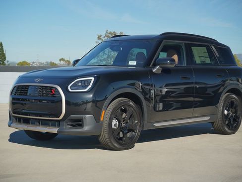 New 2026 MINI Cooper Countryman S w/ Comfort Package Max image 1