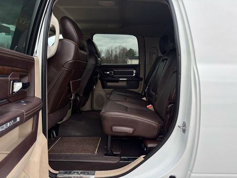 Used 2016 RAM 3500 Laramie Longhorn image 20