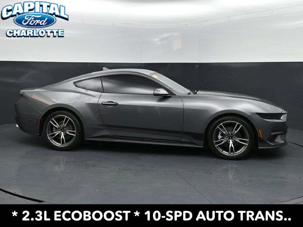 Used 2025 Ford Mustang Coupe RWD image 24
