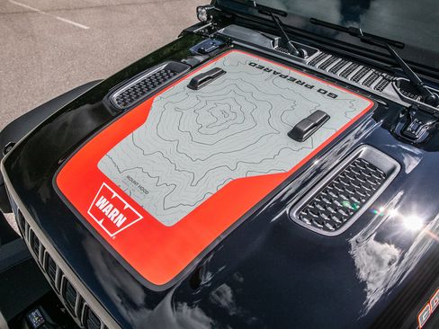 New 2026 Jeep Gladiator Rubicon w/ Steel Power Dome Hood Package AWD/4WD image 48
