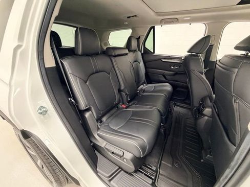 Used 2025 Honda Pilot Elite image 29