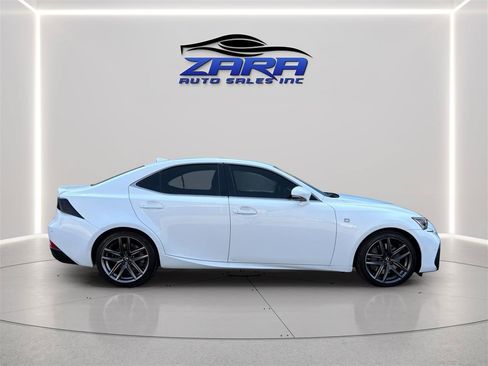 Used 2019 Lexus IS 300 F Sport w/ F Sport Package RWD image 8
