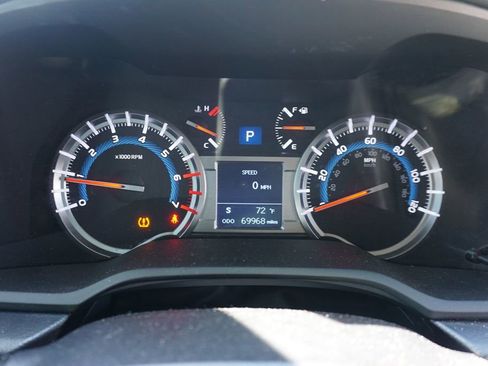 Used 2019 Toyota 4Runner TRD Off-Road Premium image 7