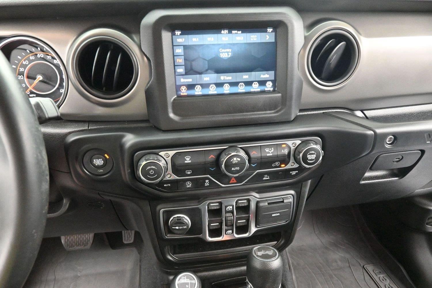 Used 2022 Jeep Wrangler Unlimited Sport AWD/4WD image 20
