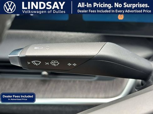 Used 2025 Lucid Air Touring AWD/4WD image 23