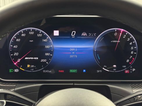 Used 2024 Mercedes-Benz C 63 AMG S image 22