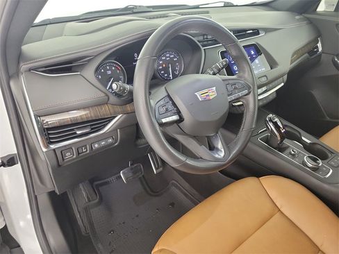 Certified 2023 Cadillac XT4 Sport image 16