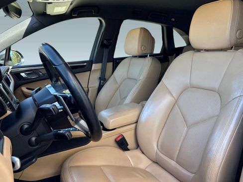 Used 2017 Porsche Macan AWD/4WD image 19