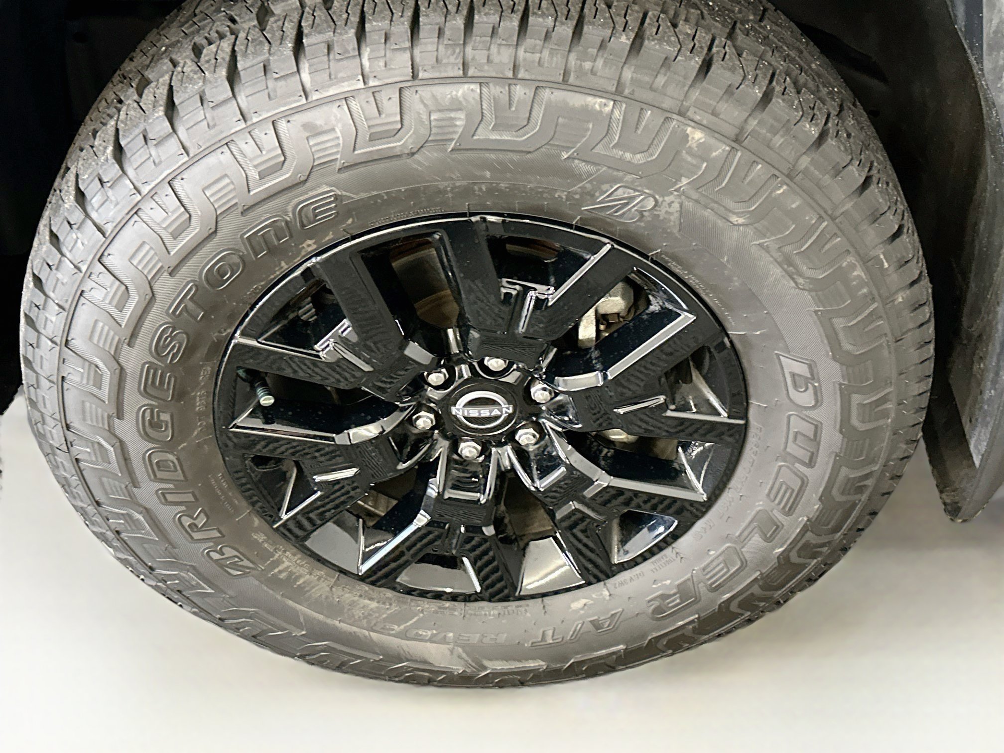 Used 2023 Nissan Frontier SV w/ Midnight Edition Package AWD/4WD image 34