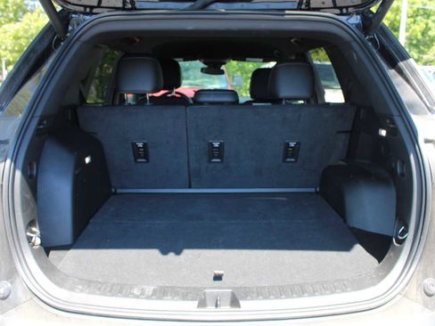 Used 2025 Chevrolet Equinox LT w/ Convenience Package II AWD/4WD image 8