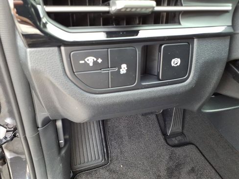 New 2026 Kia Sportage LX AWD/4WD image 17