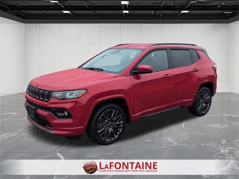 Certified 2023 Jeep Compass Limited image 1