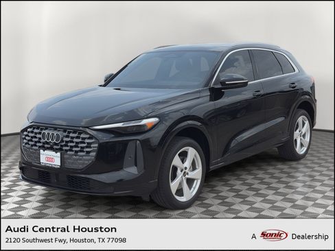 New 2026 Audi Q5 Premium AWD/4WD image 1