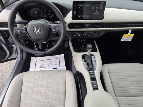 New 2026 Honda HR-V LX image 22