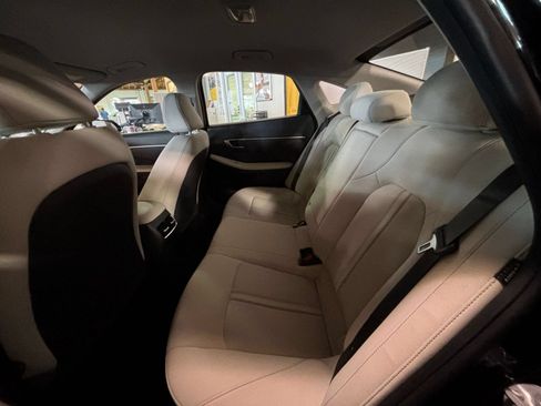 Used 2025 Hyundai Sonata SEL FWD image 22