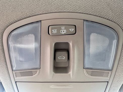 Used 2017 Hyundai Elantra Value Edition w/ Cargo Package image 36