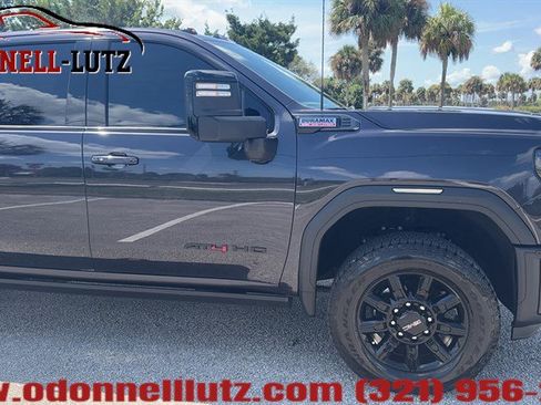 Used 2025 GMC Sierra 2500 AT4 w/ AT4 Premium Plus Package AWD/4WD image 36