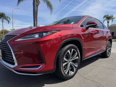 Used 2020 Lexus RX 450h AWD w/ Premium Package image 12