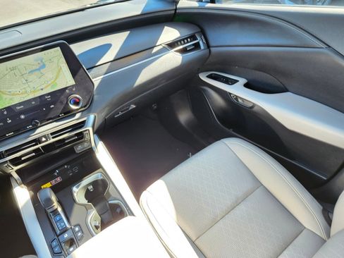 Used 2024 Lexus RX 350 Premium Plus w/ Convenience Package image 15