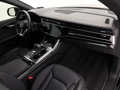 Used 2019 Audi Q8 Premium w/ Convenience Package image 18