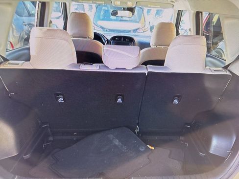 Used 2025 Kia Soul LX image 10