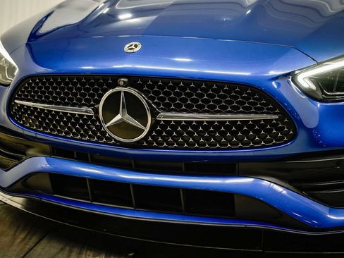 Used 2023 Mercedes-Benz C 300 Sedan image 8