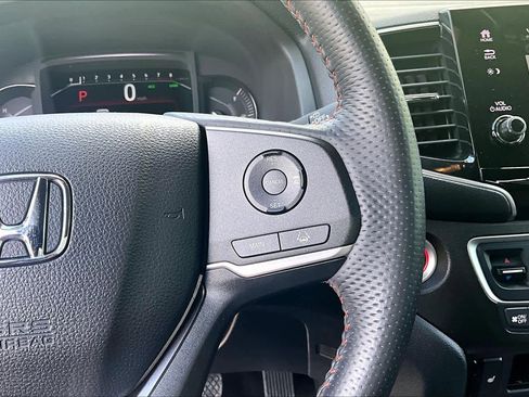 Used 2023 Honda Passport TrailSport image 25