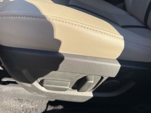 Used 2025 MAZDA CX-90 3.3 Turbo w/ Preferred Package image 22