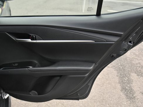 Used 2025 Toyota Camry LE image 38