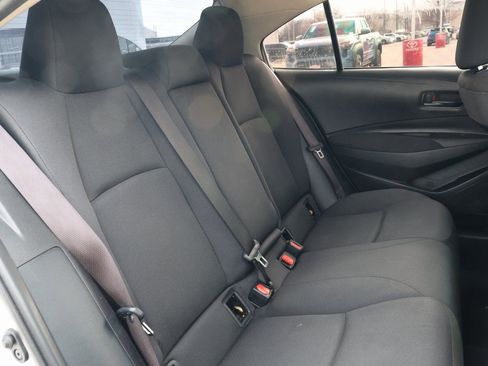 Used 2024 Toyota Corolla LE image 28