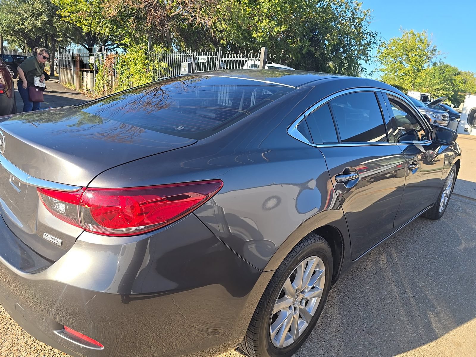 Used 2017 MAZDA MAZDA6 Sport FWD image 2