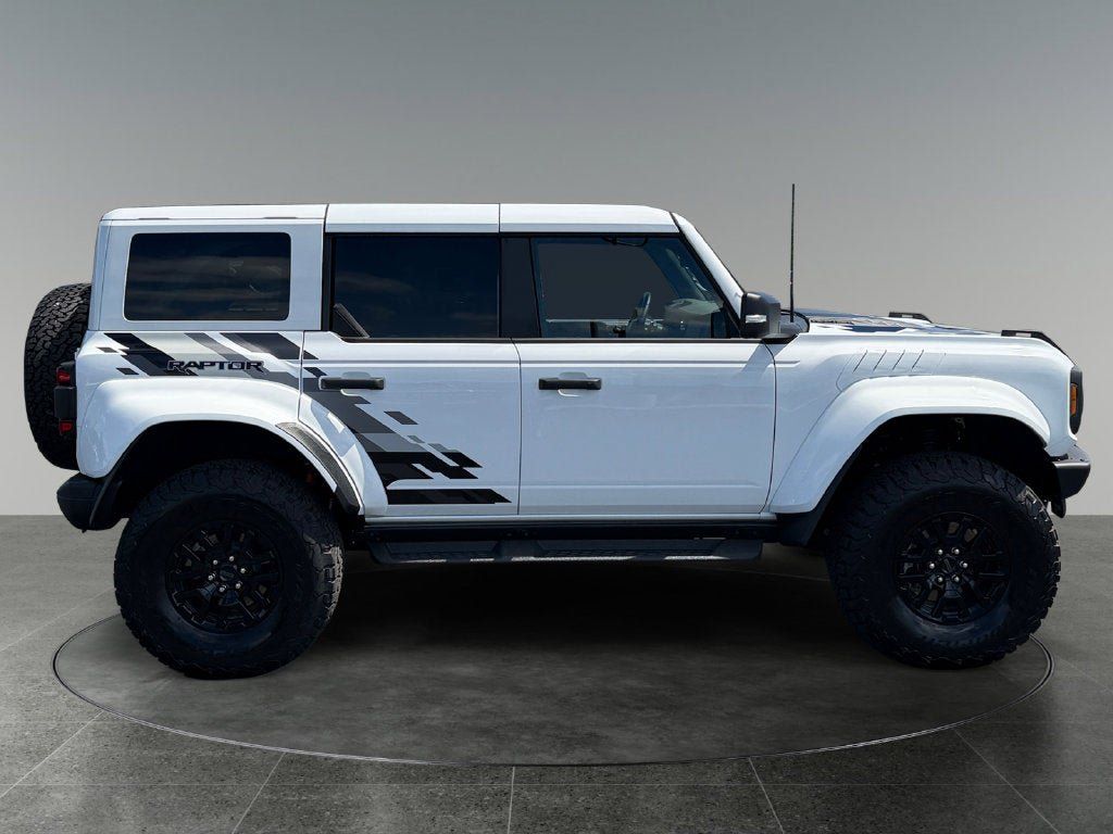 Used 2025 Ford Bronco Raptor AWD/4WD image 11