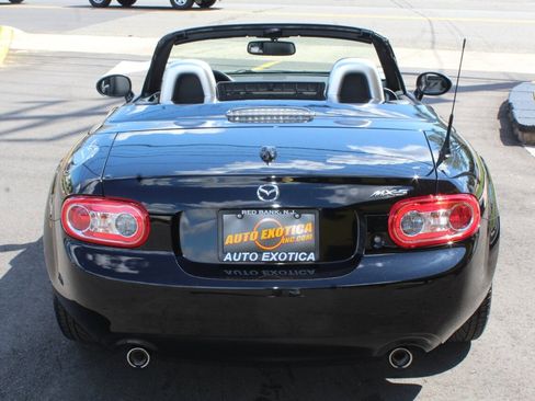 Used 2012 MAZDA MX-5 Miata Grand Touring w/ Premium Pkg image 17