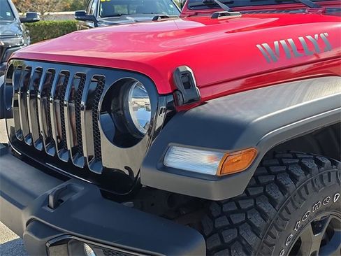 Certified 2021 Jeep Wrangler Unlimited Willys image 6