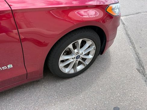 Certified 2019 Ford Fusion SE FWD image 15