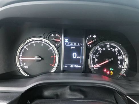Used 2020 Toyota 4Runner Limited AWD/4WD image 17
