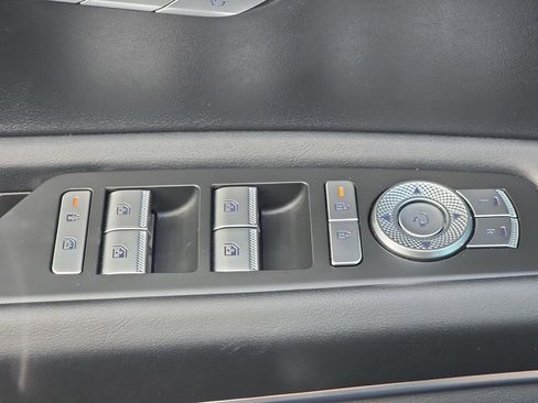 Used 2025 Genesis GV80 2.5T image 27